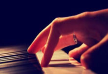 新疆飞虎势如破竹，气势如虹