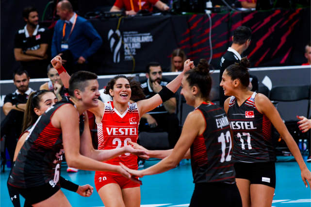 比利时选手技高一筹，力克对手的简单介绍