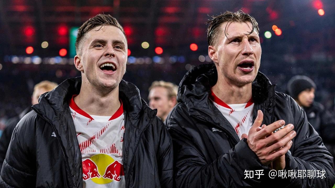 关于沃尔夫斯堡球员接受采访希望以成绩回馈球迷支持的信息 关于沃尔夫斯堡球员接受采访希望以成绩回馈球迷支持的信息