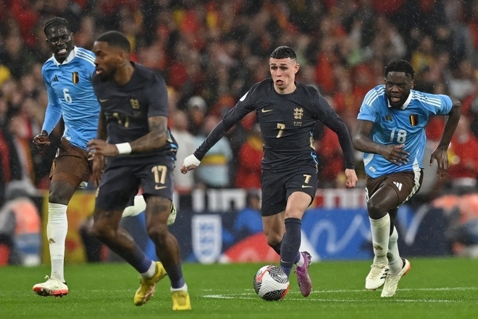 九游体育app-欧洲足球锦标赛小组赛即将开始，球队备战冠军