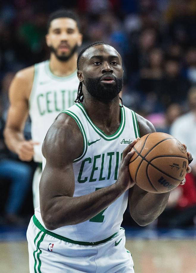 九游体育-包含凯尔特人客场大胜，全队表现出色稳住战局的词条