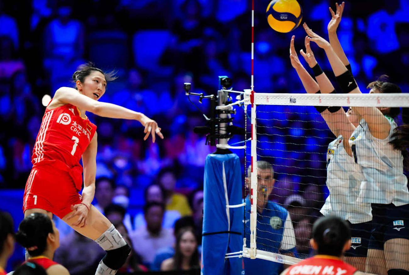 日本女排队员火爆表现,东京为之沸腾的简单介绍 日本女排队员火爆表现,东京为之沸腾的简单介绍