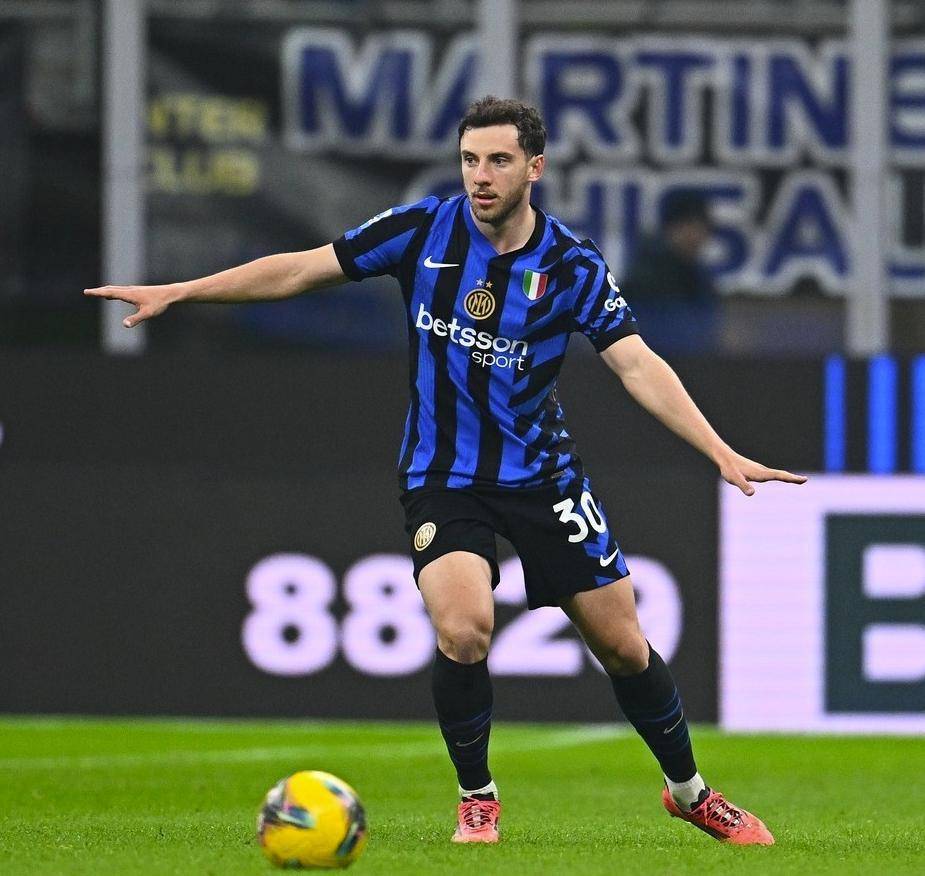 九游体育网页版入口-意甲联赛精彩纷呈，球队表现抢眼