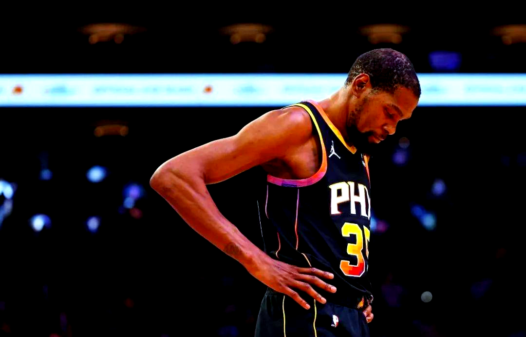 九游体育网页版登录入口-勇士横扫雷霆，凯文杜兰特独揽胜利