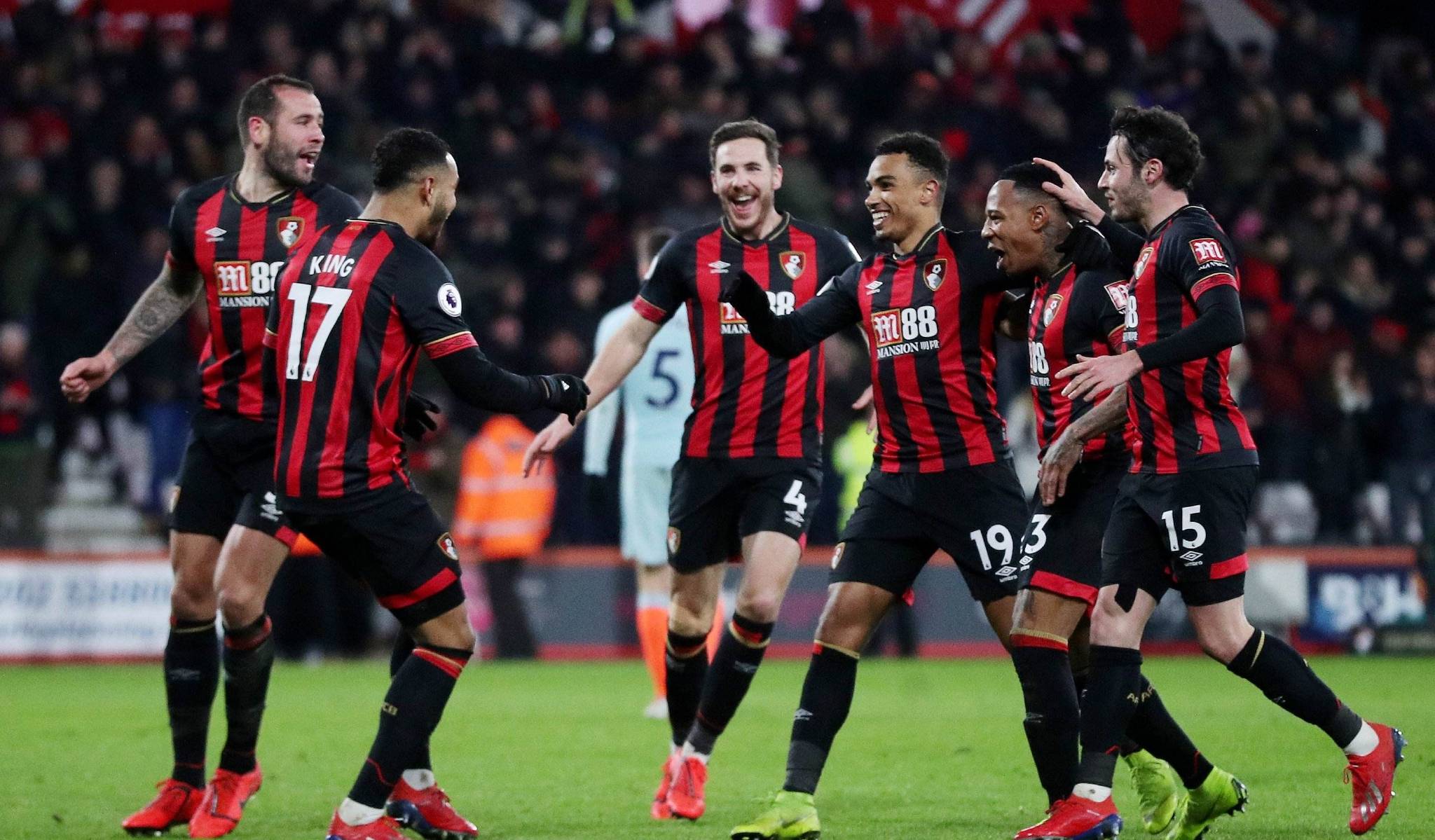 切尔西客场不敌伯恩茅斯，遭遇两连败的简单介绍