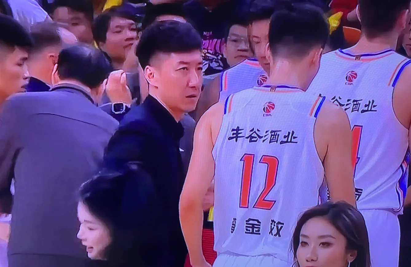 四川队换帅效果不佳,球队连败无力反弹的简单介绍 四川队换帅效果不佳,球队连败无力反弹的简单介绍