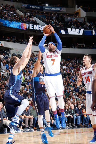 小牛绝杀尼克斯,终结两连败 小牛绝杀尼克斯,终结两连败