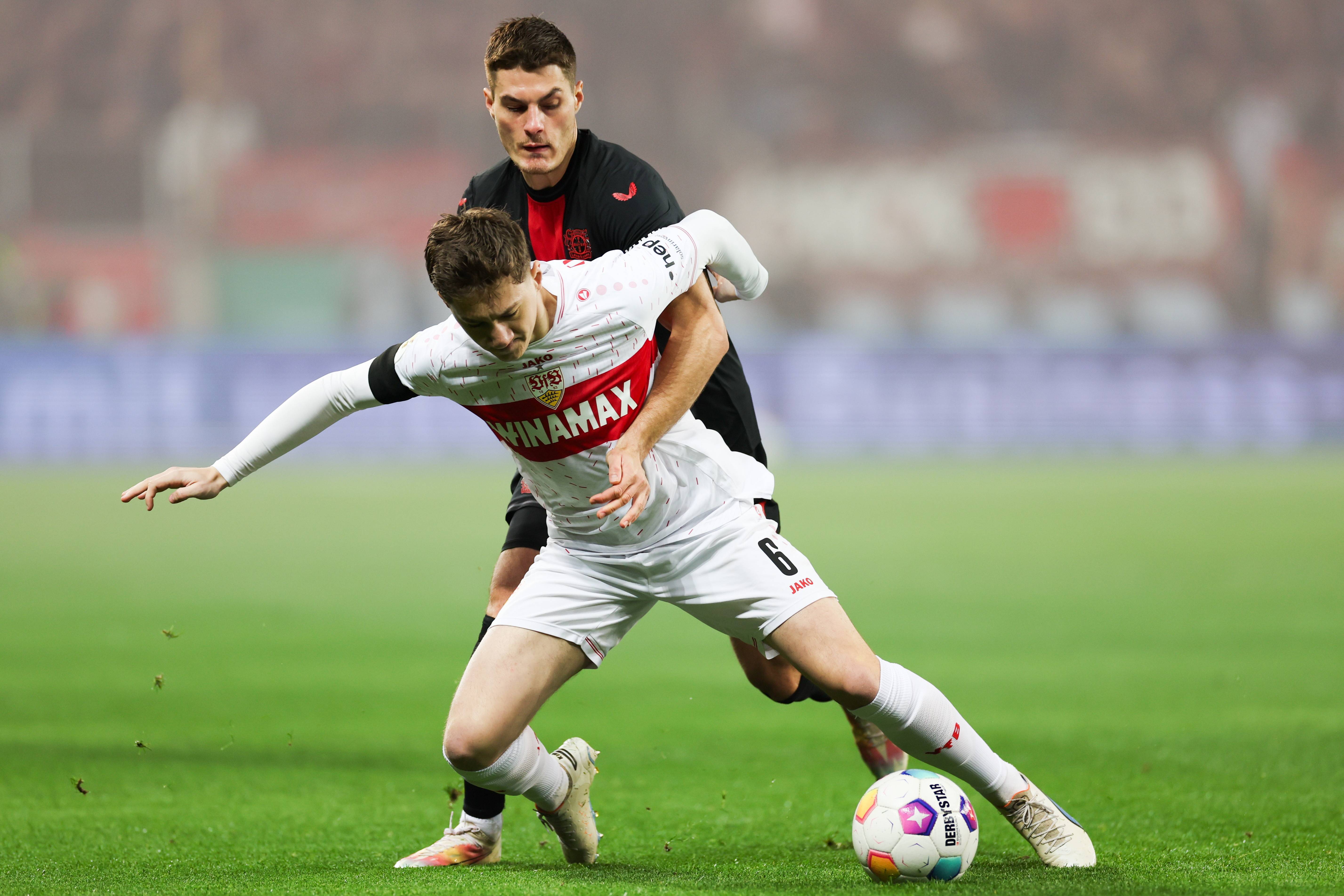 关于斯图加特在客场取胜后信心大增,士气高昂的信息 关于斯图加特在客场取胜后信心大增,士气高昂的信息