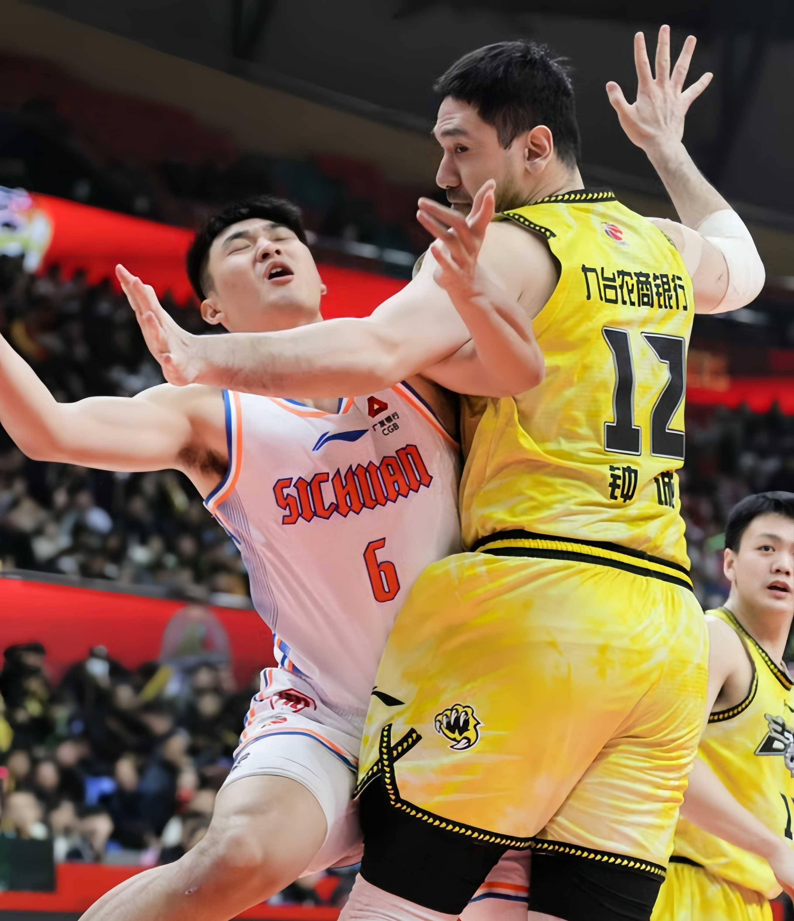 九游体育官方登录入口-专业篮球赛最新战报：广厦队力压对手多次获胜的简单介绍