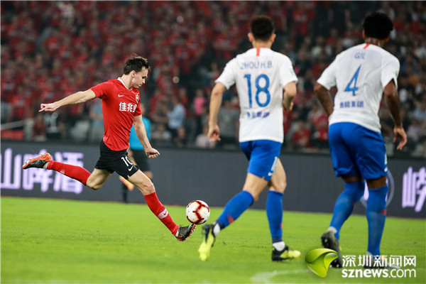 山东鲁能客场战平,保持不败纪录 山东鲁能客场战平,保持不败纪录