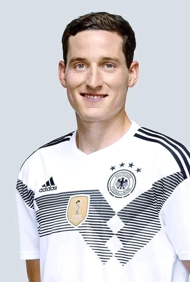 九游体育网页版登录入口-欧预赛强队过招，球员风采惹人注目的简单介绍